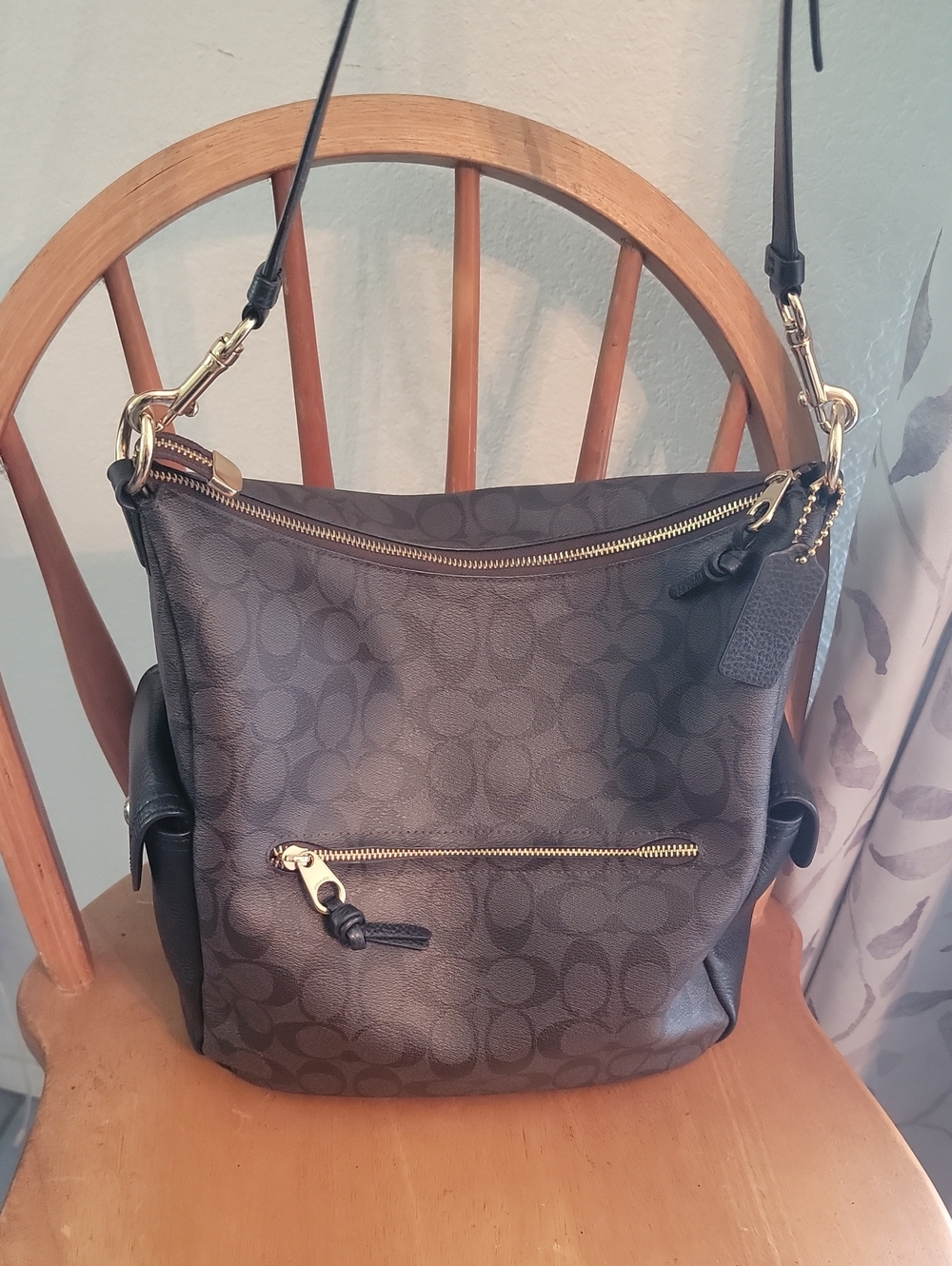 Coach Brown and Black Signature Canvas Crossbody Bag with Matching Wallet. - Picture 7 of 16